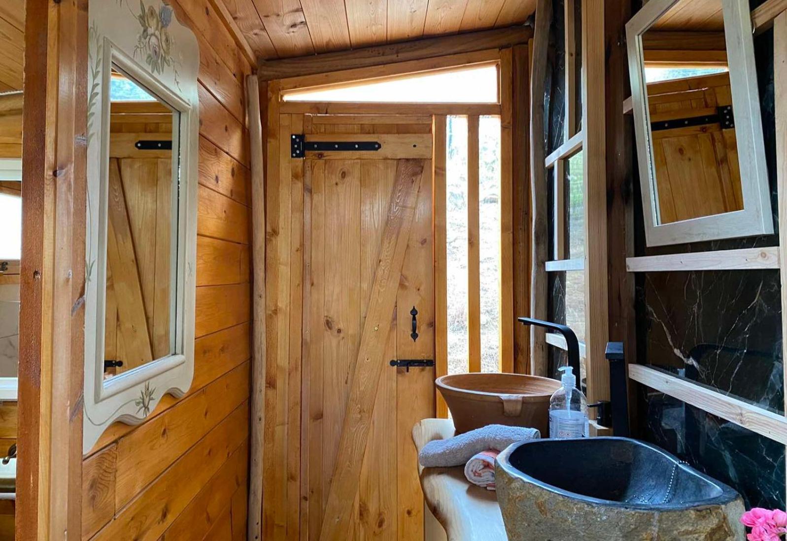Wooden House At The Mountain-private Landhaus